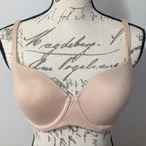 Body By Victorias Secret Bra Size 34DD